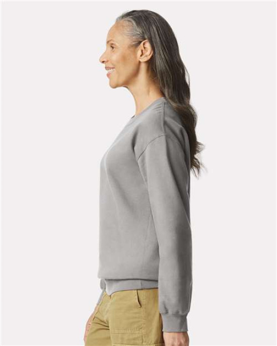 Unisex Softstyle® Midweight Crewneck Sweatshirt