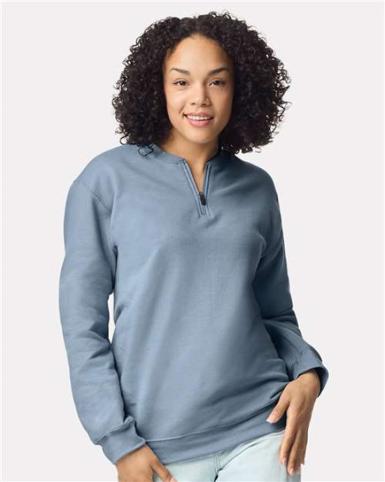 Unisex Softstyle® Midweight 1/4 Zip Sweatshirt
