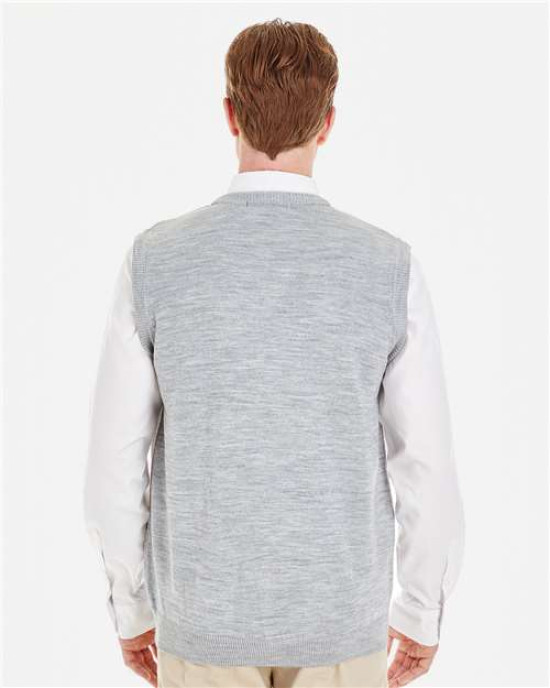 Men's Pilbloc™ V-Neck Sweater Vest
