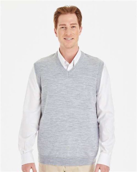 Men's Pilbloc™ V-Neck Sweater Vest
