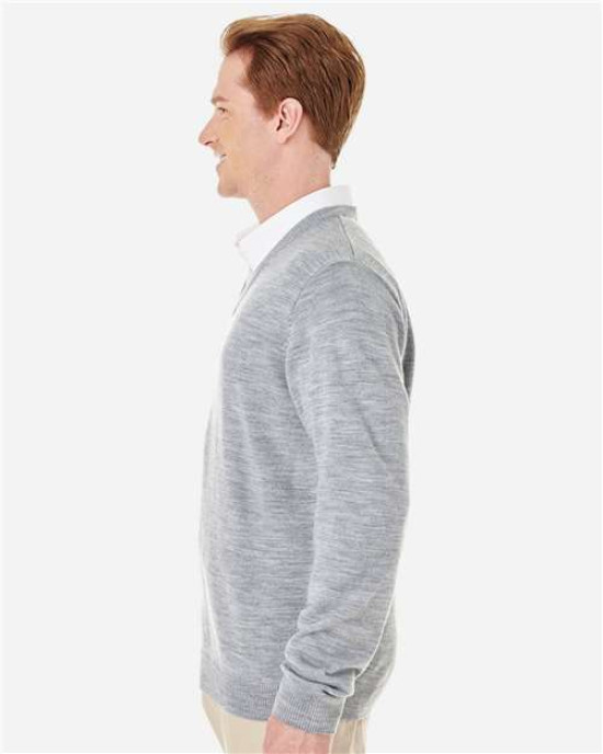 Men's Pilbloc™ V-Neck Sweater