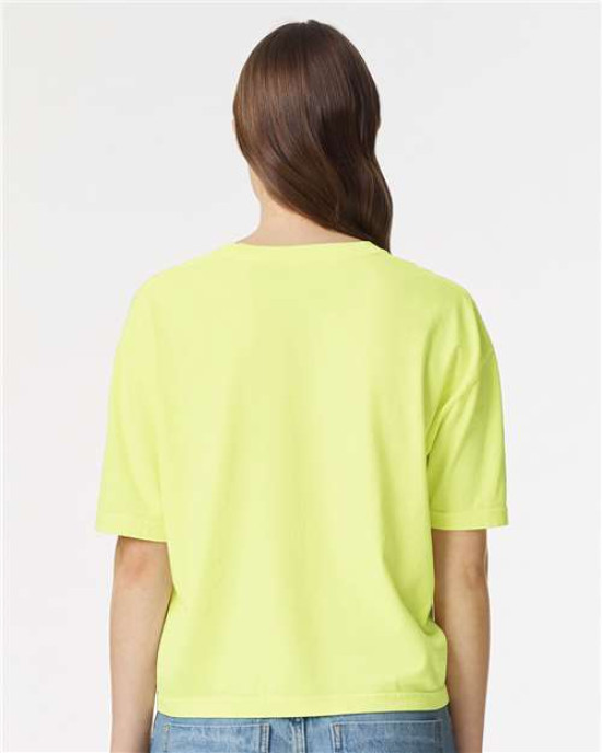 Women's Garment-Dyed Heavyweight Boxy T-Shirt