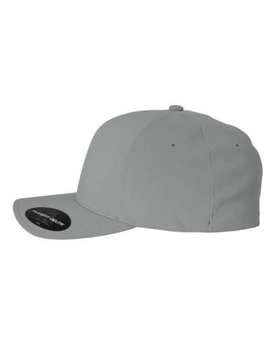 Delta® Seamless Cap